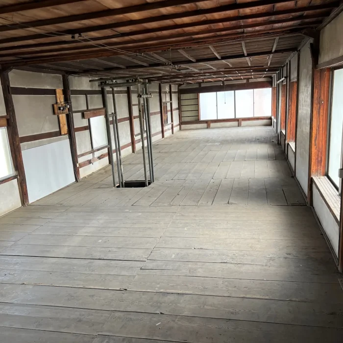 Guest Shared Space Before